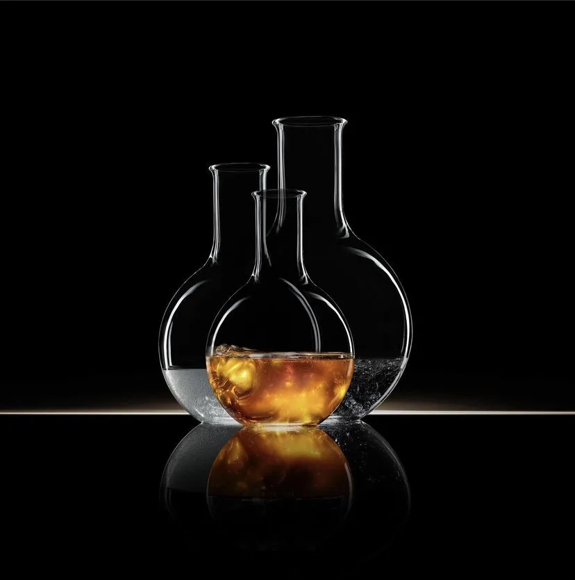 Helena Rubinstein Replasty — flacon sérum en situation