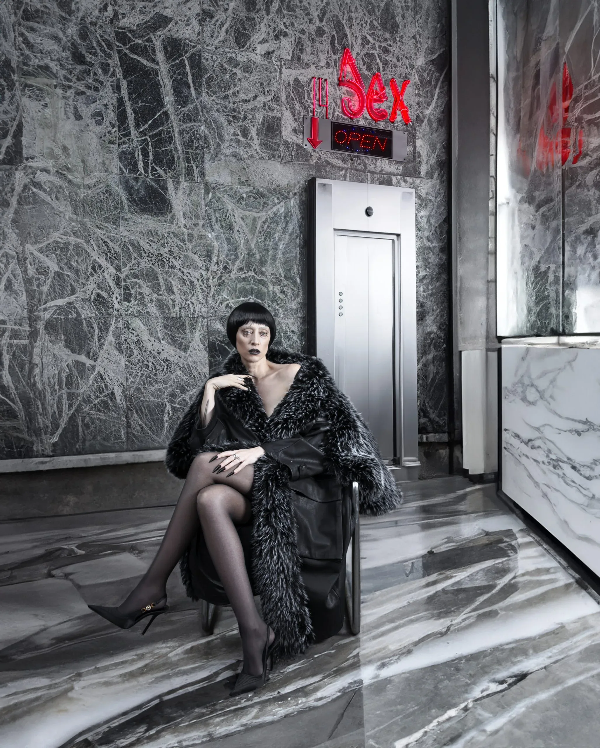 LOOK 05